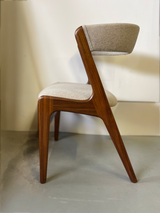 Set van 4 eetkamerstoelen, Kai Kristiansen, model T21, grijze bekleding, jaren '60
