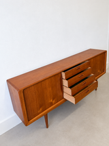 Henry Walter Klein Sideboard in Teak | Denemarken, jaren 60
