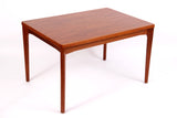 Eettafel Henning Kjaernulf