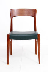 Set van 6 Eetkamerstoelen van Henning Kjaernulf