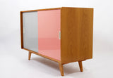 Dressoir U-452 van Jiri Jiroutek