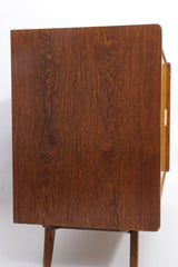 Dressoir U-452 Jiri Jiroutek