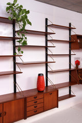 Wandsysteem Louis van Teeffelen