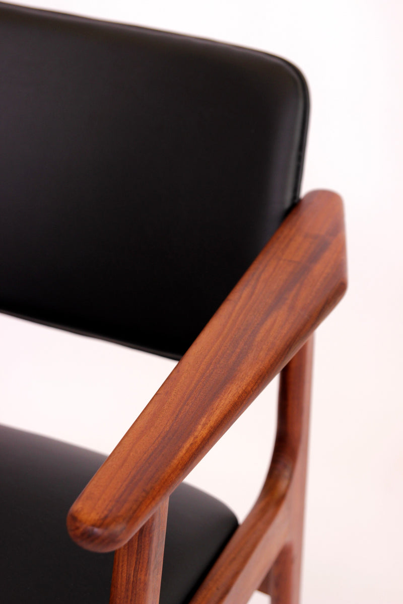 Set van 6 eettafelstoelen Arne Vodder