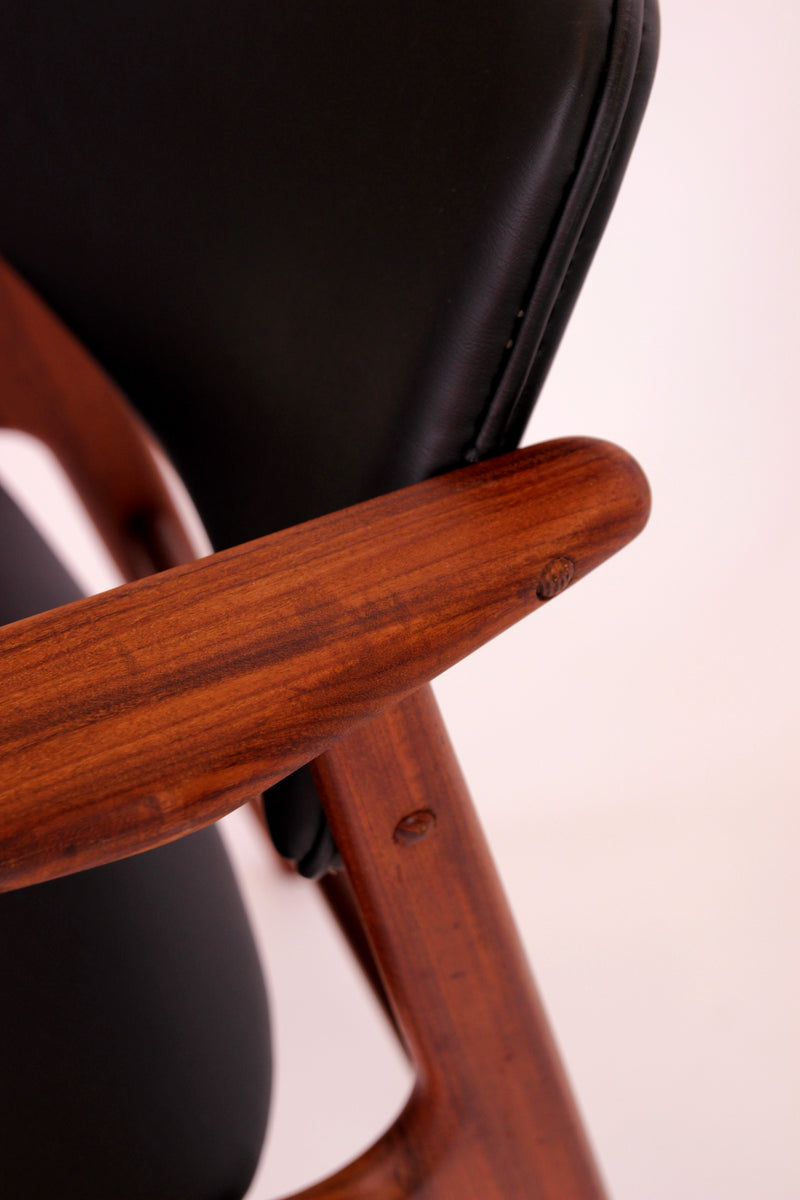 Set van 6 eettafelstoelen Arne Vodder