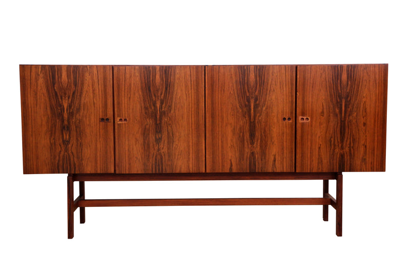 High Board Arne Vodder