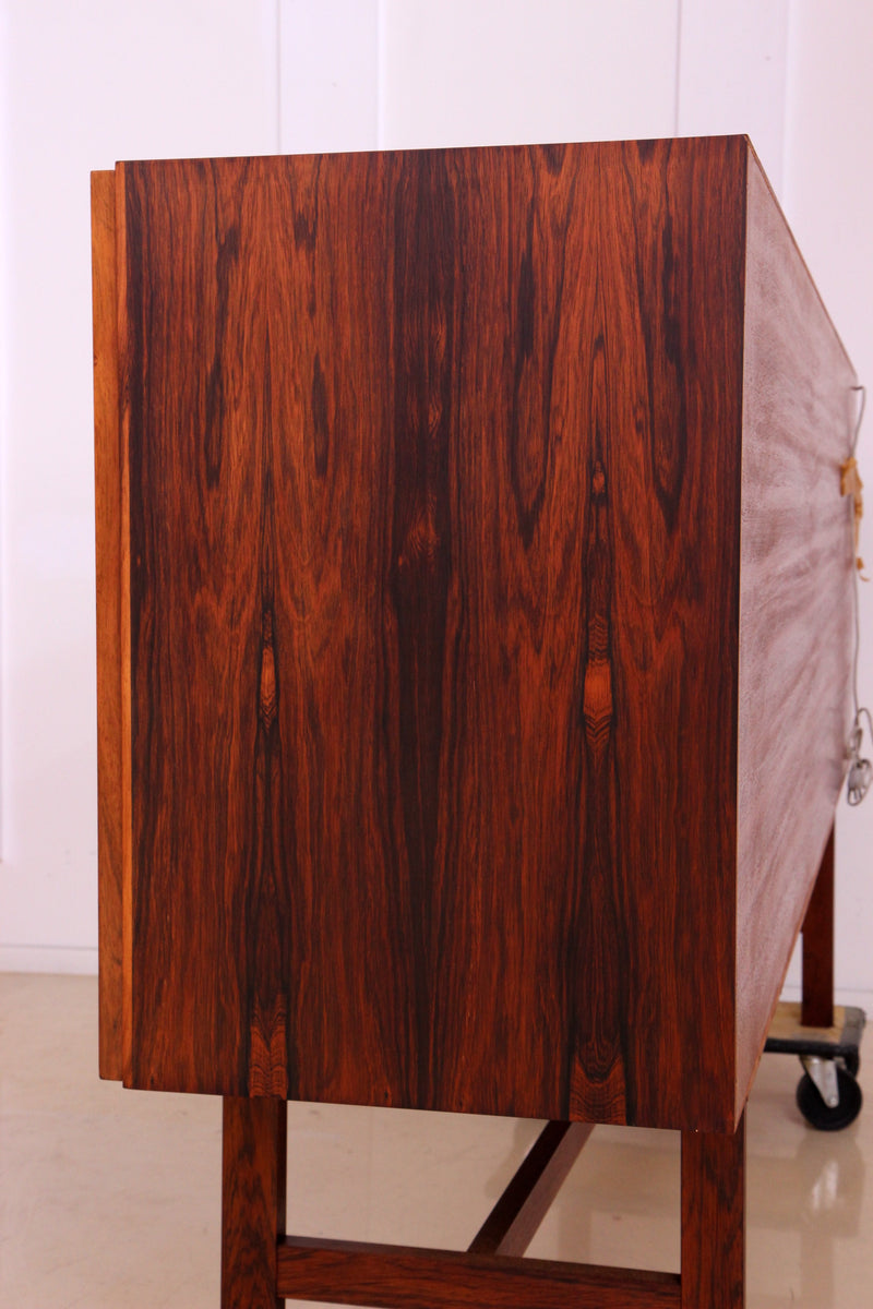 High Board Arne Vodder