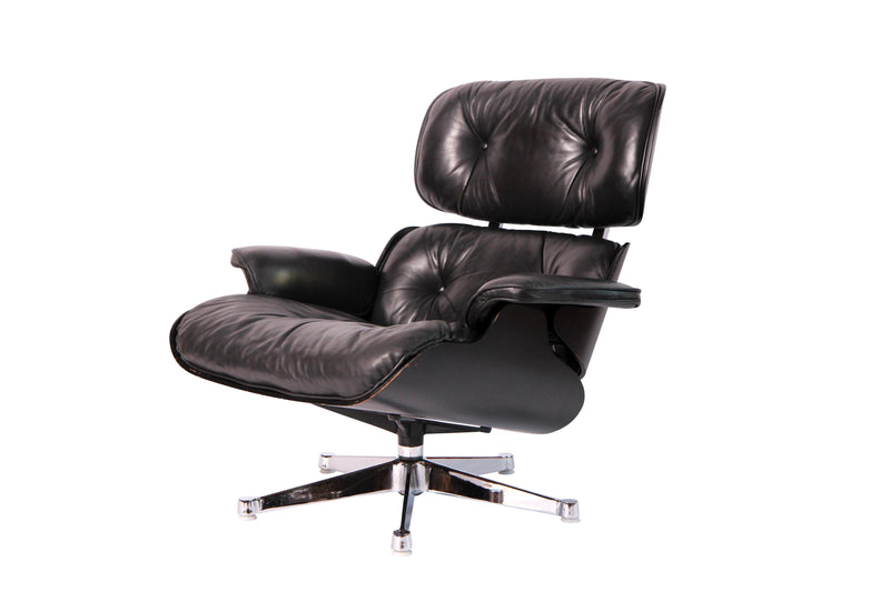 Lounge Chair Charles and Ray Eames
