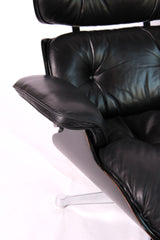 Lounge Chair Charles and Ray Eames