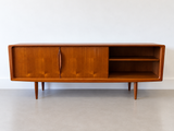 Henry Walter Klein Sideboard in Teak | Denemarken, jaren 60
