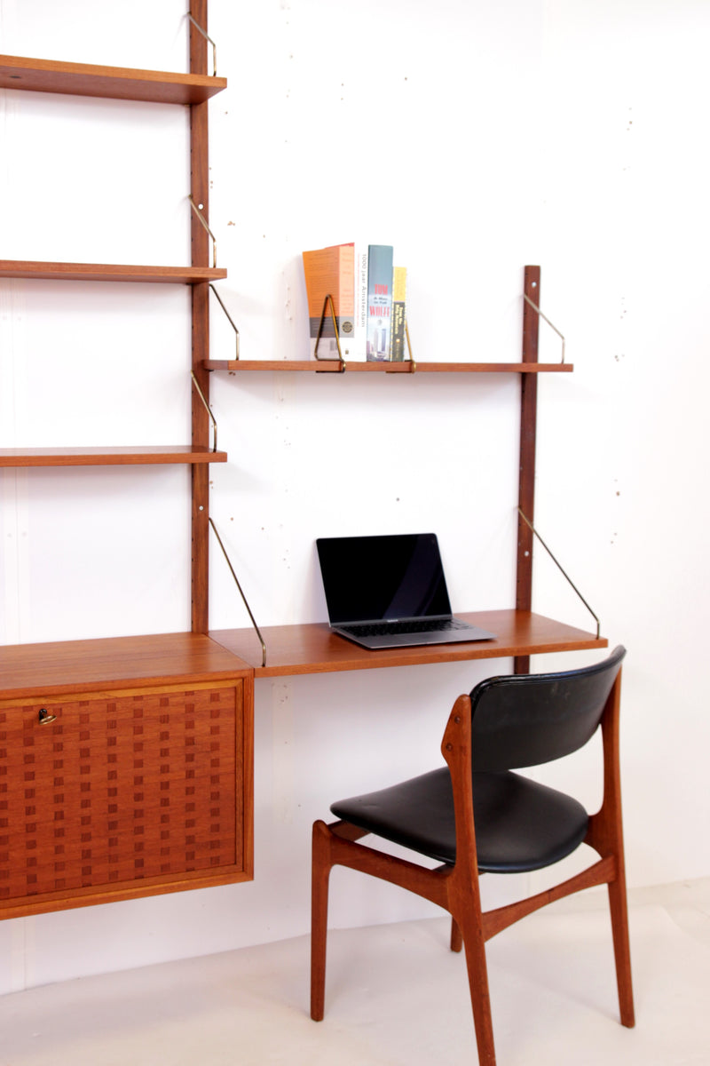 Wall system Poul Cadovius