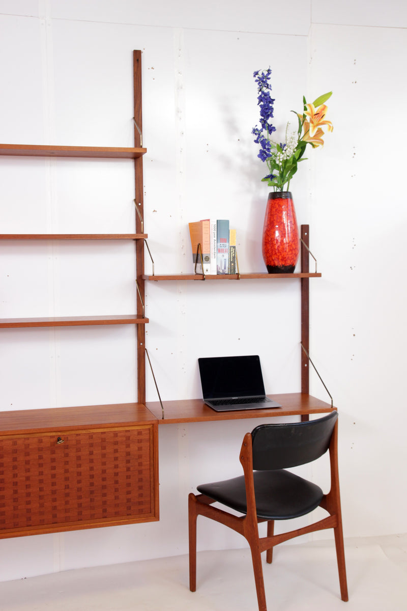 Wall system Poul Cadovius