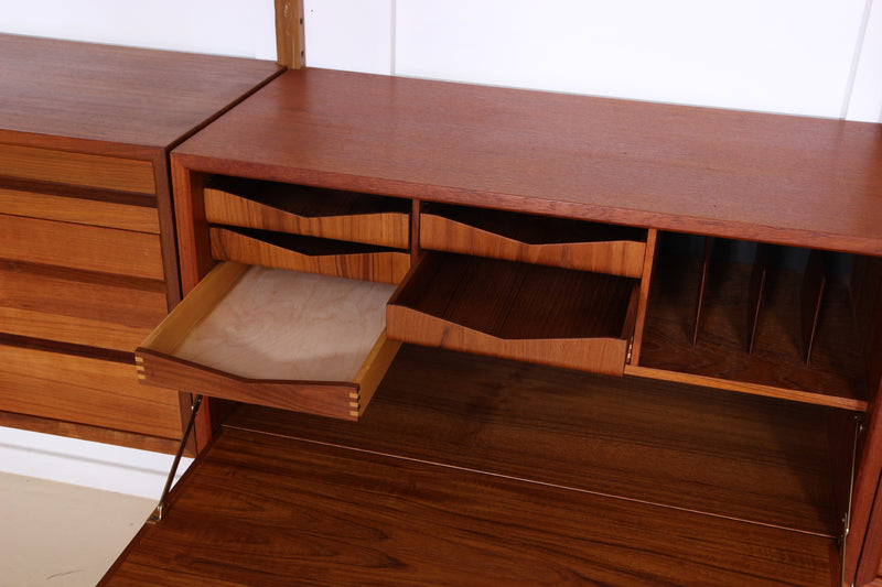 Wandsysteem Poul Cadovius