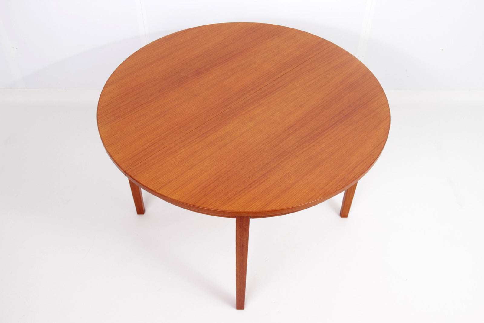 Dining table Rosengaarden – Vintage Designs