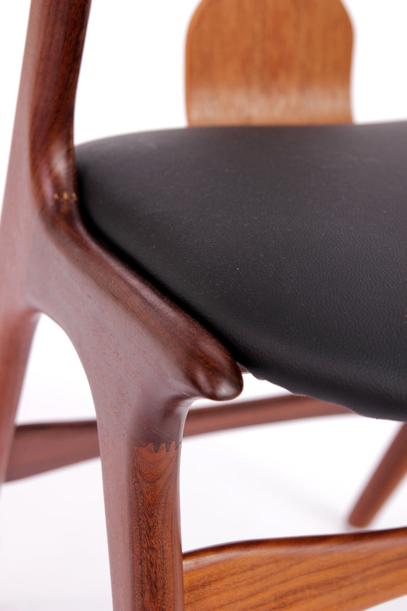 Set of 4 Dining Table Chairs Louis van Teeffelen 