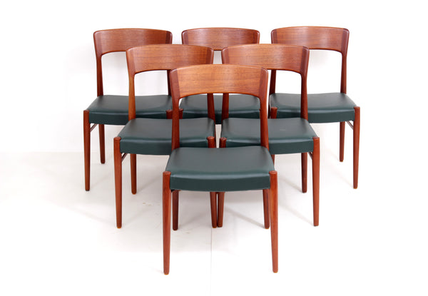 Set of 6 Dining room chairs by Henning Kjaernulf