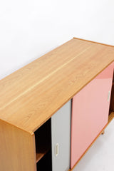 Dressoir Jiri Jiroutek