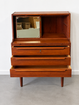 Vintage deens designs secretaire met spiegel van Olholm furniture, jaren '60